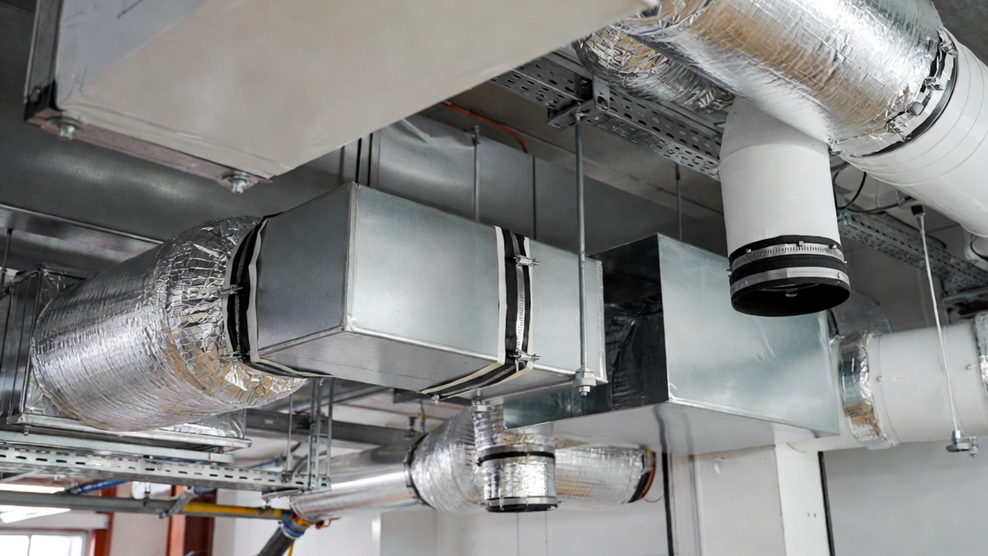 hvac,
center ac,
ac fitting,
ducting ac,
ac repair near me,